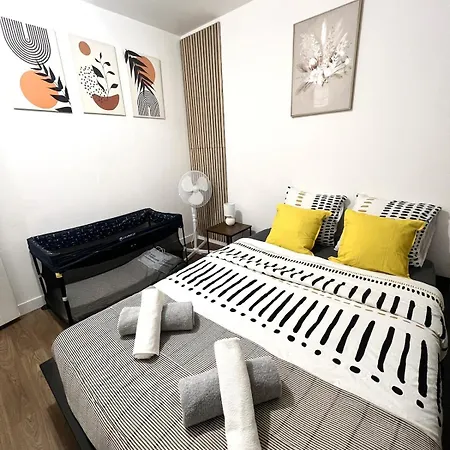 évasion Parisienne - T2 Familial à Denis Apartamento